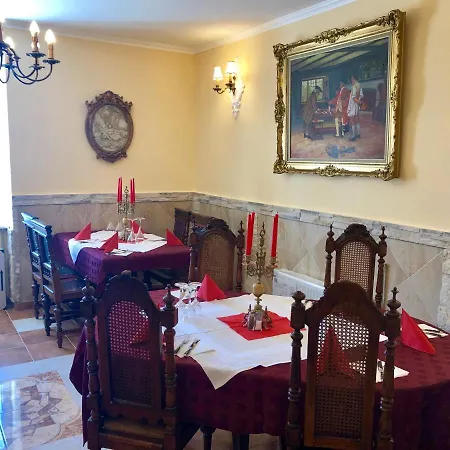 Lambach Villa-2